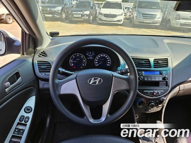 Hyundai Accent (New) Diesel WIT 1.6 VGT Smart 2015 — фото 22