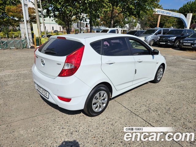 Hyundai Accent (New) Diesel WIT 1.6 VGT Smart 2015 — фото 23