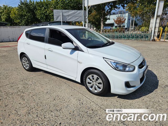 Hyundai Accent (New) Diesel WIT 1.6 VGT Smart 2015 — фото 24