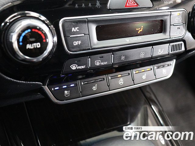 Kia Sorento Diesel 2.2 4WD Noblesse 2019 — фото 16