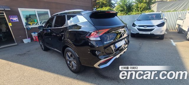 Kia Sportage (V) Diesel 2.0 2WD Nobleless 2022 — фото 4