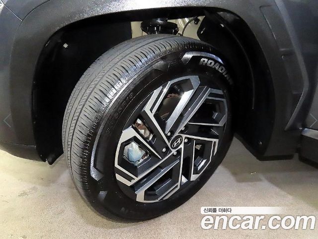 Hyundai Tucson (NX4) Gasoline 1.6 Turbo 2WD Premium 2024 — фото 23