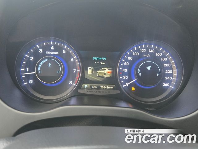 Hyundai Grandeur (HG) HG300 Exclusive 2014 — фото 8