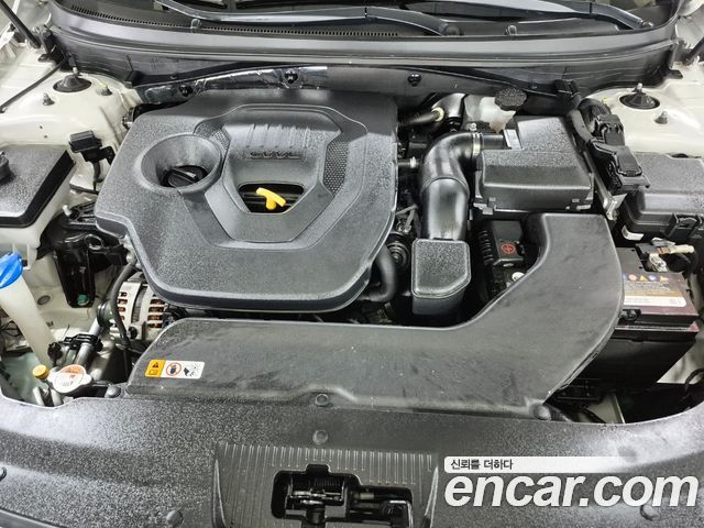 Hyundai Sonata (LF) 2.0 Smart 2015 — фото 23