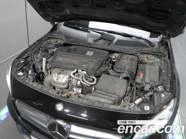 Mercedes-Benz GLA-Class (X156) GLA45 AMG 4MATIC 2018 — фото 6
