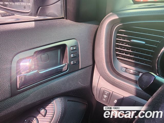 Kia K5 Hybrid Noblesse 2012 — фото 18