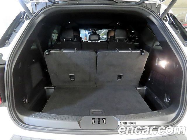 Ford Explorer (VI) 2.3 LimIted 4WD 2020 — фото 20
