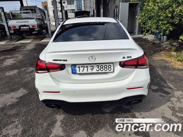 Mercedes-Benz A-Class (W177) AMG A35 4MATIC Sedan 2023 — фото 3