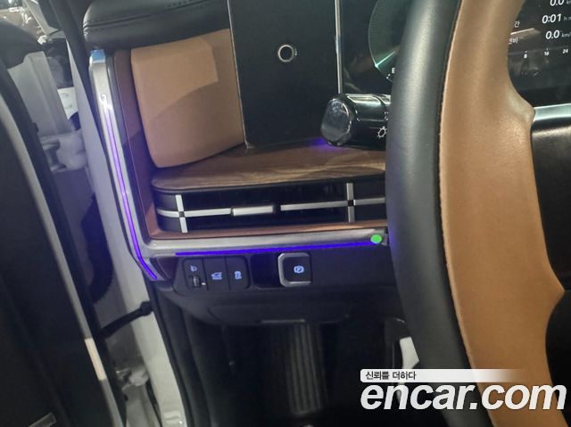 Hyundai Santa Fe (MX5) HEV 1.6 2WD Calligraphy 2025 — фото 10