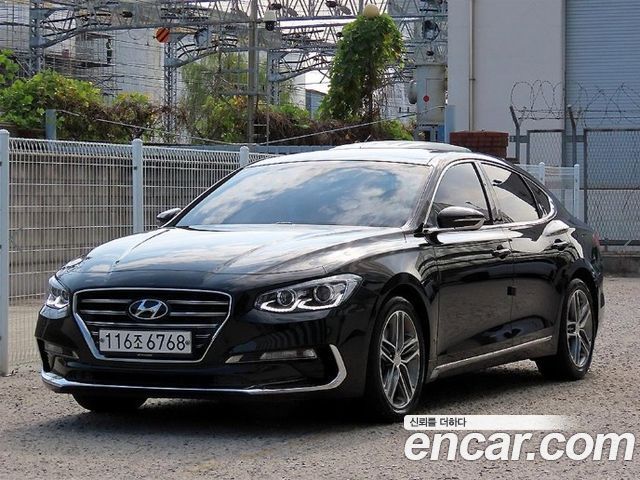 Hyundai Grandeur (IG) 3.0 Modren Basic (Rental car)