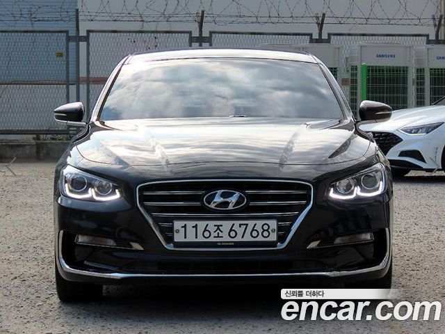 Hyundai Grandeur (IG) 3.0 Modren Basic (Rental car) 2018 — фото 2