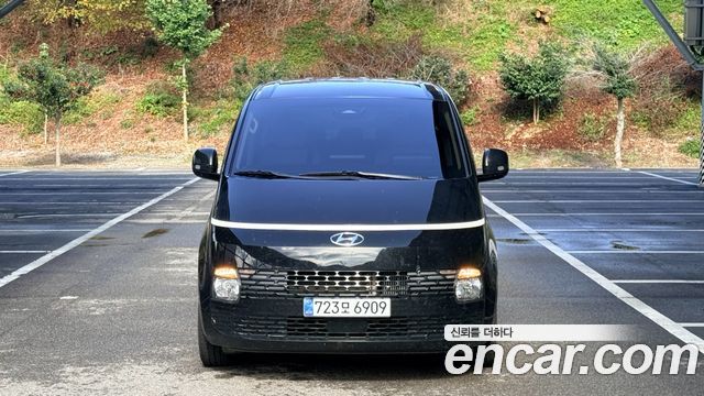 Hyundai Staria Tourer 11-Seater Modern 2023 — фото 3
