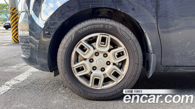 Hyundai Staria Tourer 11-Seater Modern 2023 — фото 5