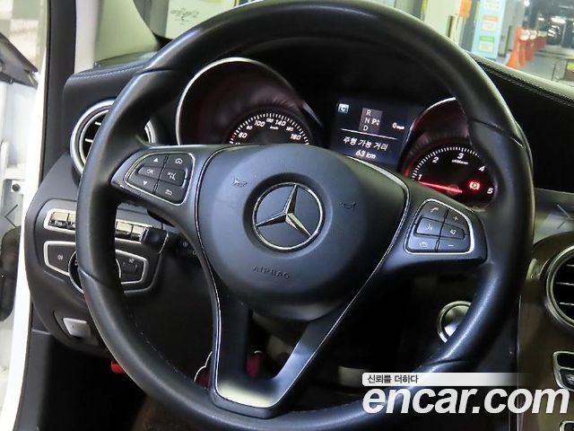 Mercedes-Benz C-Class (W205) C220 d Exclusive 2017 — фото 8