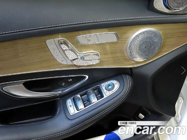 Mercedes-Benz C-Class (W205) C220 d Exclusive 2017 — фото 19