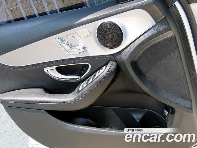 Mercedes-Benz C-Class (W205) C220 d 4MATIC 2016 — фото 15