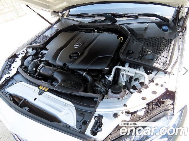 Mercedes-Benz C-Class (W205) C220 d 4MATIC 2016 — фото 23