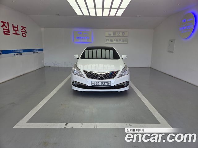 Hyundai Grandeur (HG) HG300 Premium