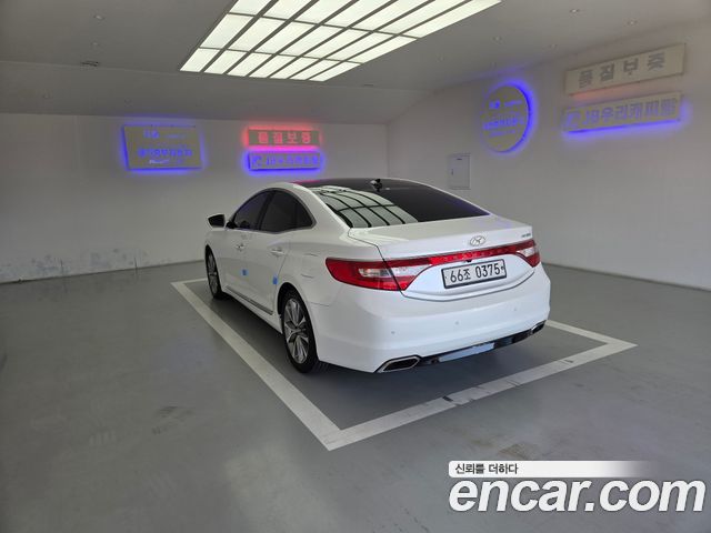 Hyundai Grandeur (HG) HG300 Premium 2016 — фото 6