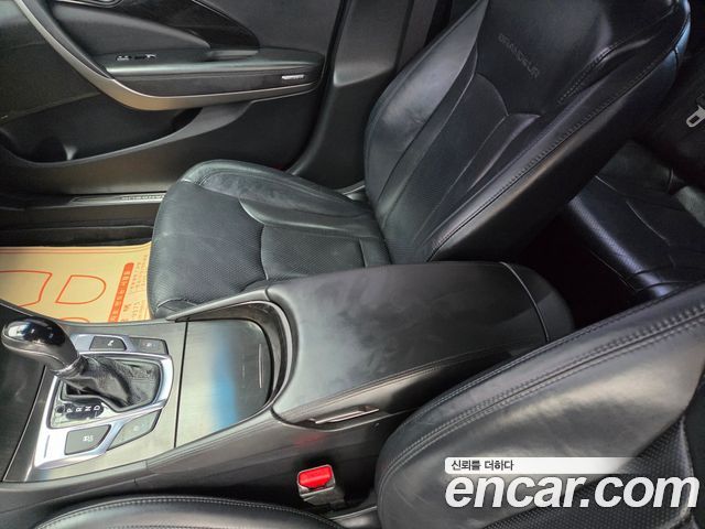 Hyundai Grandeur (HG) HG300 Premium 2016 — фото 16