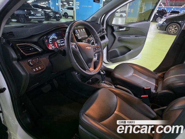 Chevrolet Spark Premier 2022 — фото 14