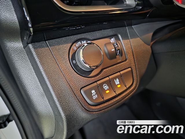 Chevrolet Spark Premier 2022 — фото 17