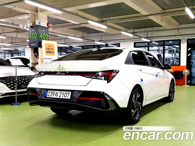Hyundai Avante (CN7) 1.6 Inspiration 2024 — фото 2