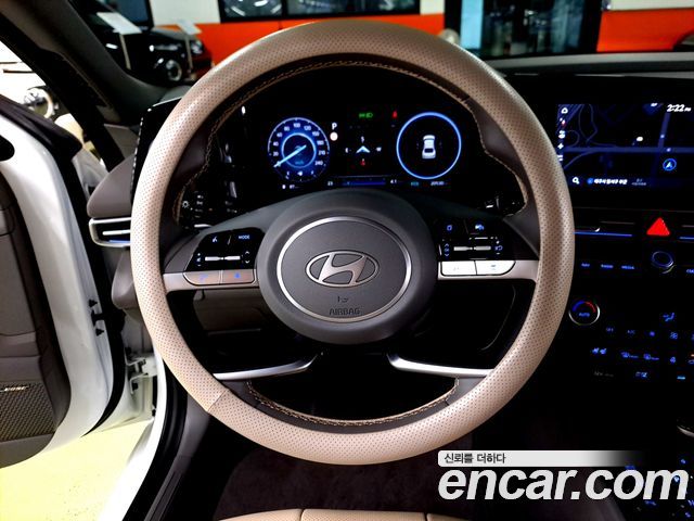 Hyundai Avante (CN7) 1.6 Inspiration 2024 — фото 15