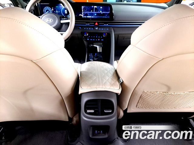 Hyundai Avante (CN7) 1.6 Inspiration 2024 — фото 23