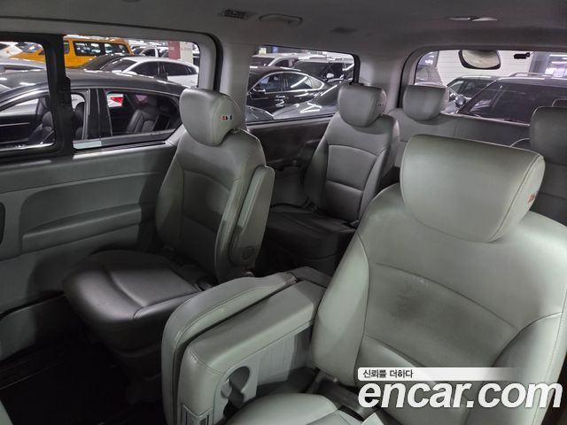 Hyundai Grand Starex 12-Seater Wagon Modern 2017 — фото 20