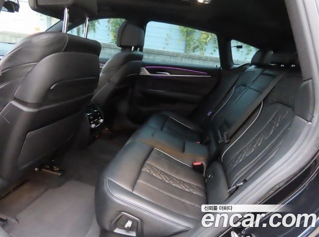 BMW 6 Series GT (G32) 620d xDrive M Sport 2022 — фото 8