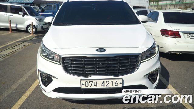 Kia Carnival 7-Seater Limousine President 2019 — фото 2