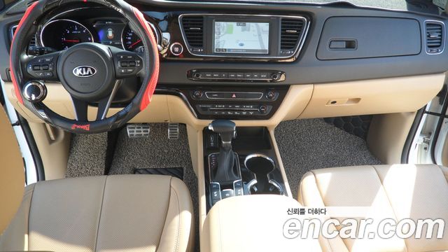 Kia Carnival 7-Seater Limousine President 2019 — фото 18