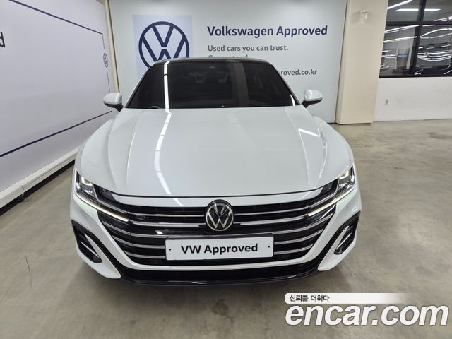Volkswagen Arteon 2.0 TDI R-LIINE 4Motion 2023 — фото 3