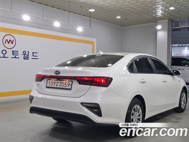 Kia K3 Standard 2021 — фото 3
