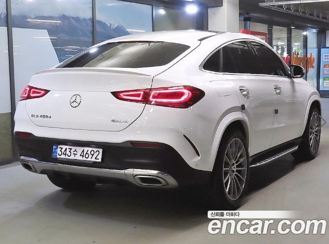 Mercedes-Benz GLE-Class (W167) GLE400d 4MATIC Coupe 2023 — фото 4