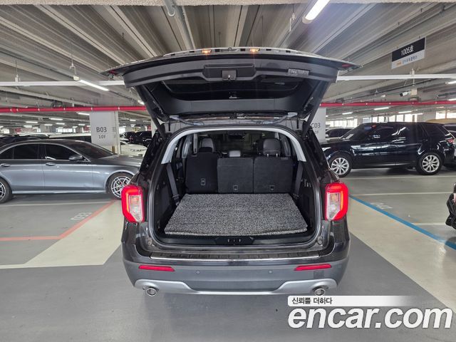 Ford Explorer (VI) 2.3 LimIted 4WD 2021 — фото 5