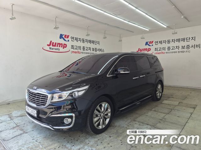 Kia Carnival 9-seater Noblesse 2018 — фото 2
