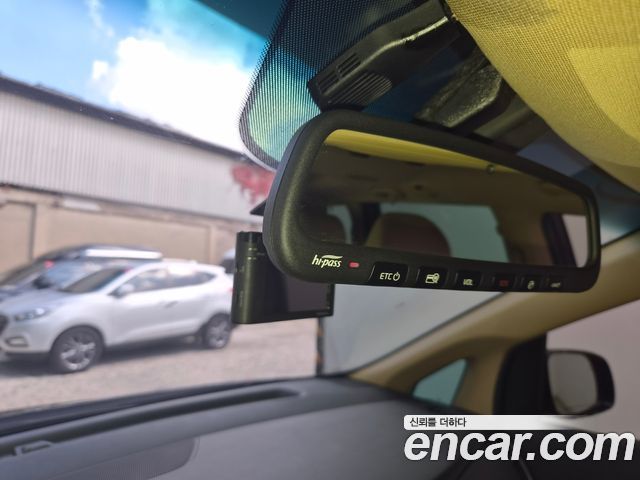Kia Carnival 9-seater Noblesse 2018 — фото 16