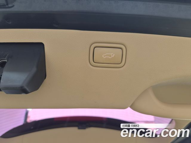 Kia Carnival 9-seater Noblesse 2018 — фото 20