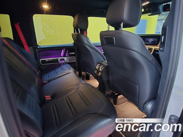 Mercedes-Benz G-Class (W463b) G400d 2024 — фото 7