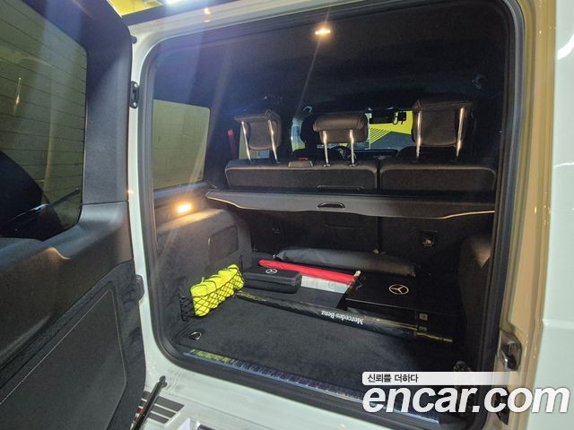 Mercedes-Benz G-Class (W463b) G400d 2024 — фото 10