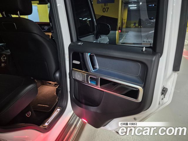 Mercedes-Benz G-Class (W463b) G400d 2024 — фото 20