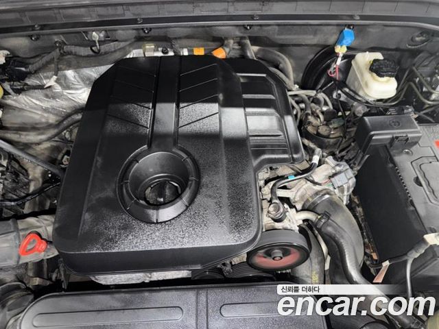 KG Mobility (SsangYong) Rexton Sports Khan Diesel 2.2 4WD Professional X (5-Link) 2019 — фото 23