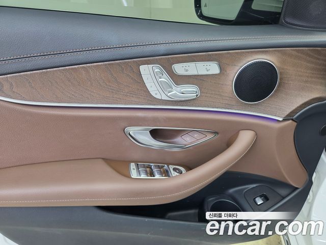 Mercedes-Benz E-Class (W213) E250 Exclusive 2022 — фото 16