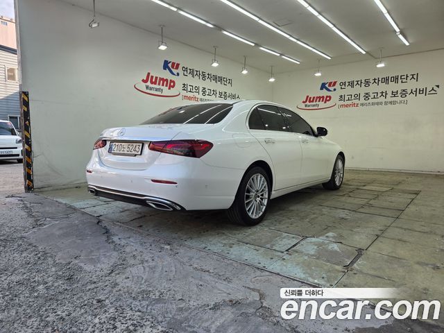 Mercedes-Benz E-Class (W213) E250 Exclusive 2022 — фото 24