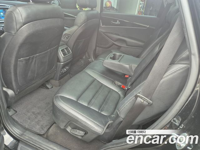 Kia Sorento Diesel 2.0 2WD Noblesse 2016 — фото 19