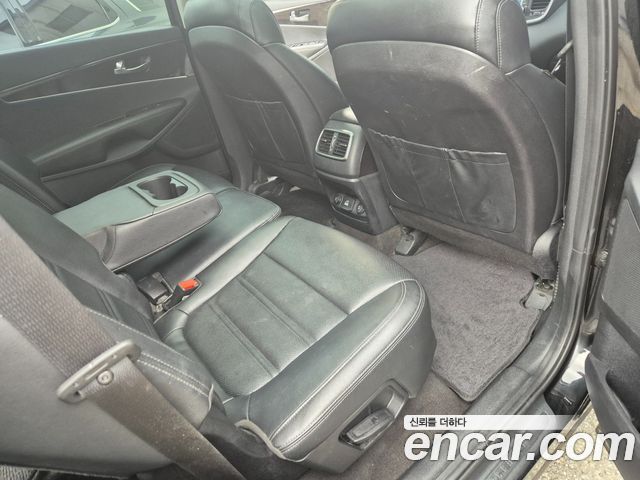 Kia Sorento Diesel 2.0 2WD Noblesse 2016 — фото 23