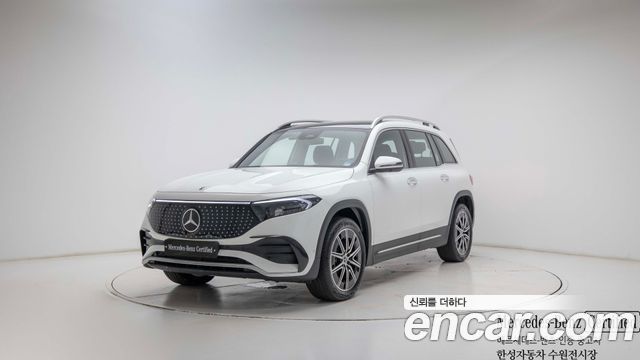 Mercedes-Benz EQB (X243) EQB300 4MATIC AMG Line