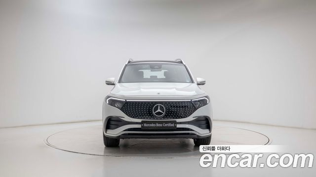 Mercedes-Benz EQB (X243) EQB300 4MATIC AMG Line 2026 — фото 3